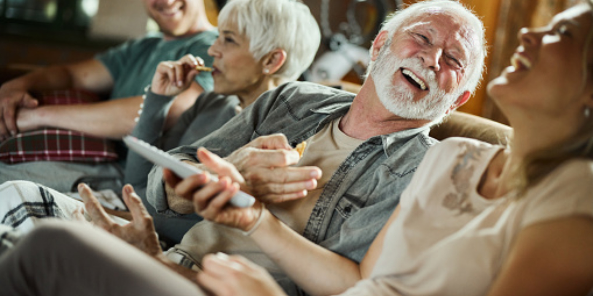 9 Reasons Why Adults in Their Late 20s Who Are Still Financially Dependent on Their Parents May Be Seen as Less of a Catch.